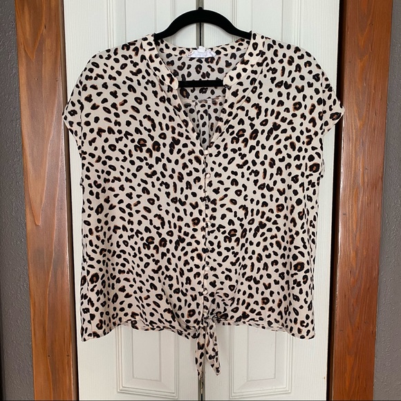 Leopard cheetah animal print blouse - Picture 1 of 2